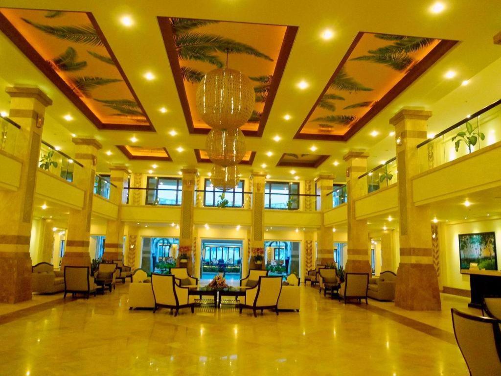 Olalani Resort & Condotel Da Nang Bagian luar foto