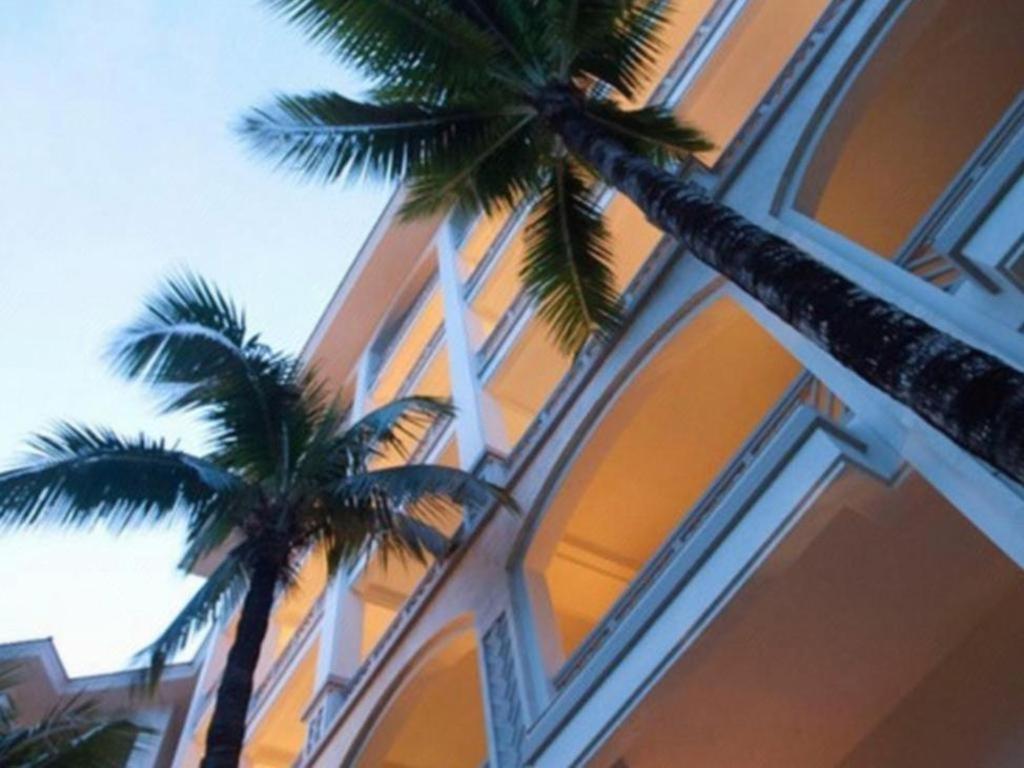 Olalani Resort & Condotel Da Nang Bagian luar foto