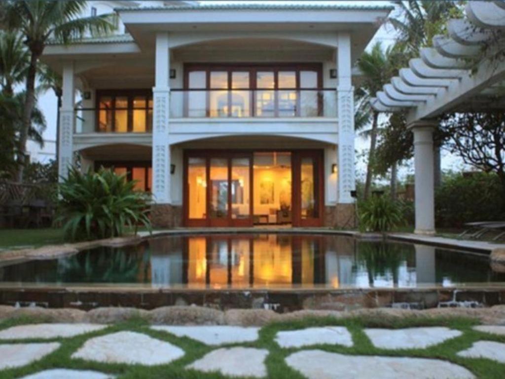 Olalani Resort & Condotel Da Nang Bagian luar foto