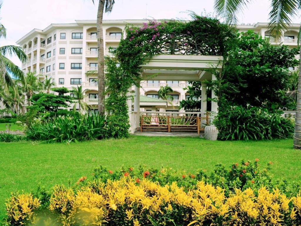 Olalani Resort & Condotel Da Nang Bagian luar foto