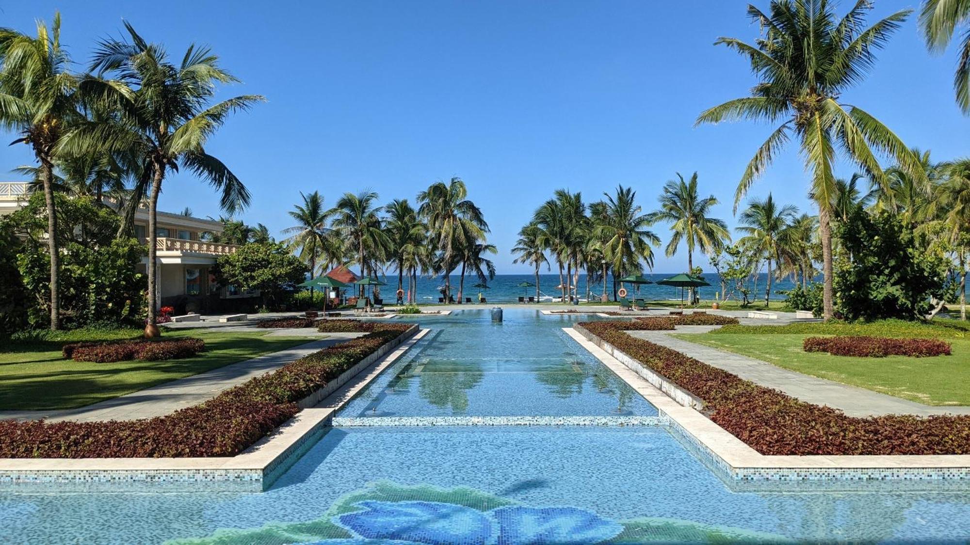 Olalani Resort & Condotel Da Nang Bagian luar foto