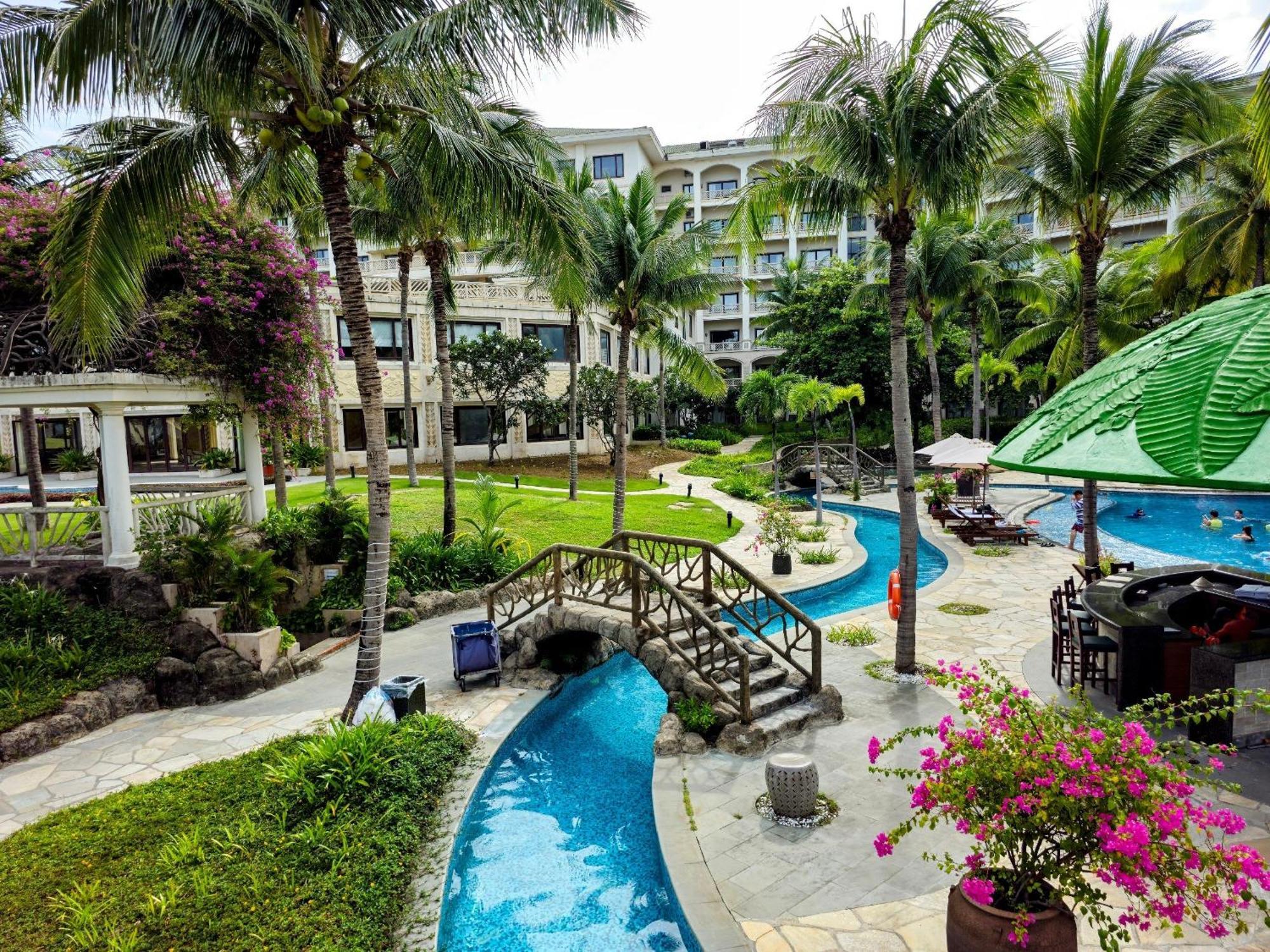 Olalani Resort & Condotel Da Nang Bagian luar foto