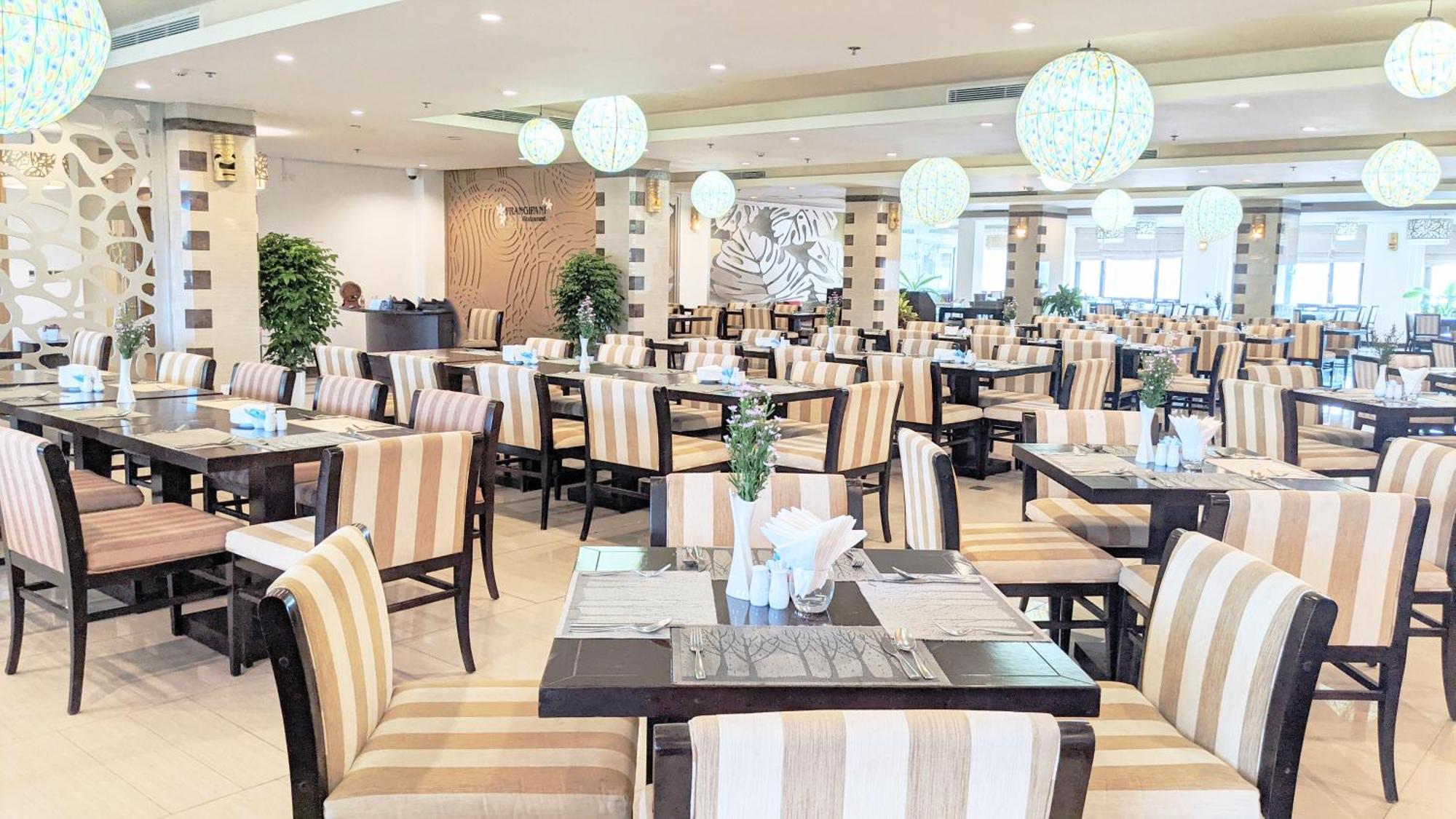 Olalani Resort & Condotel Da Nang Bagian luar foto