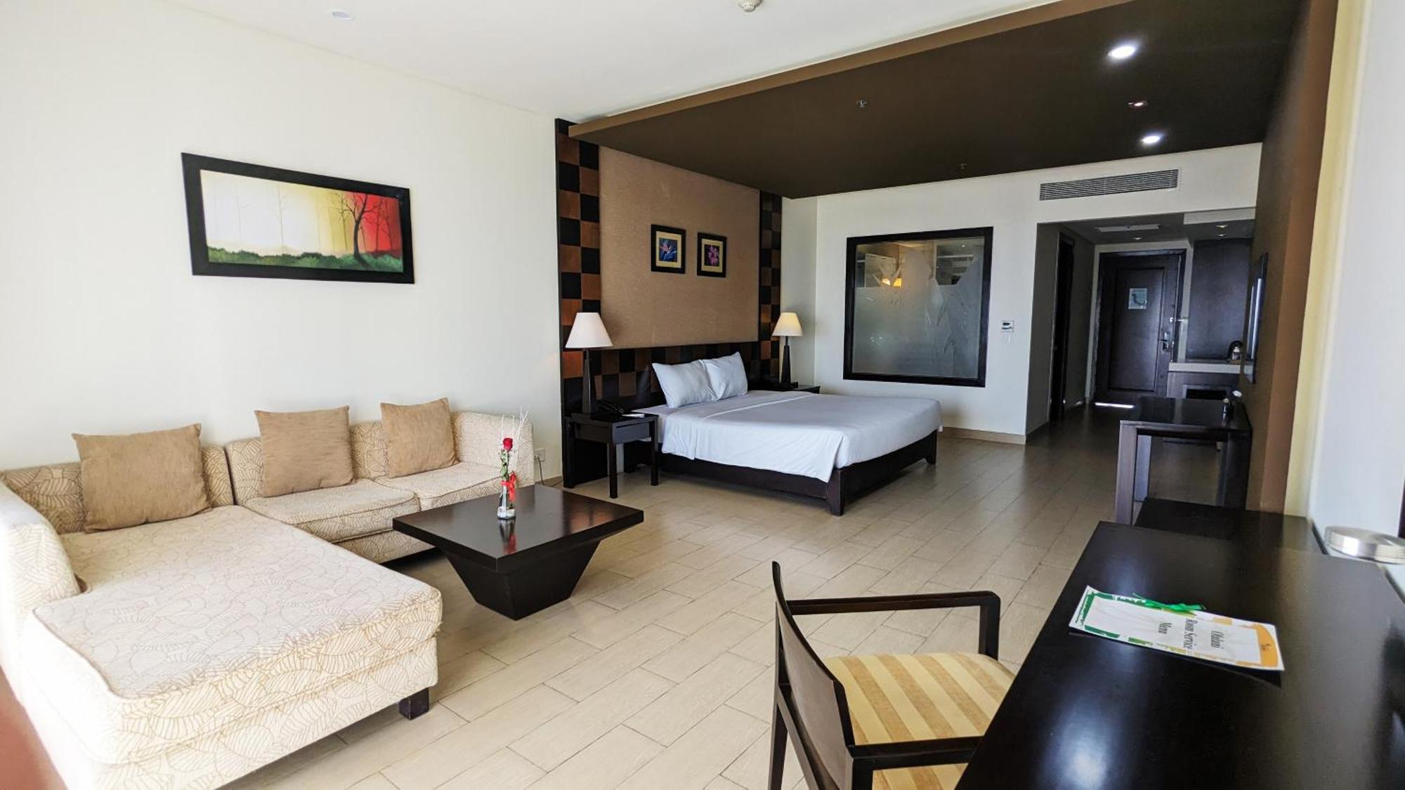 Olalani Resort & Condotel Da Nang Bagian luar foto