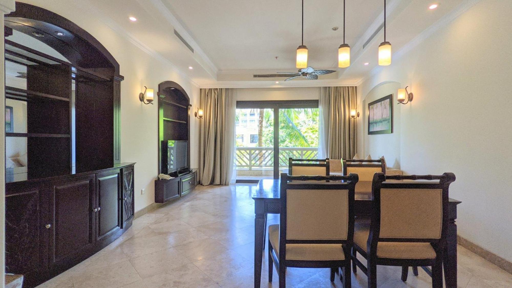 Olalani Resort & Condotel Da Nang Bagian luar foto