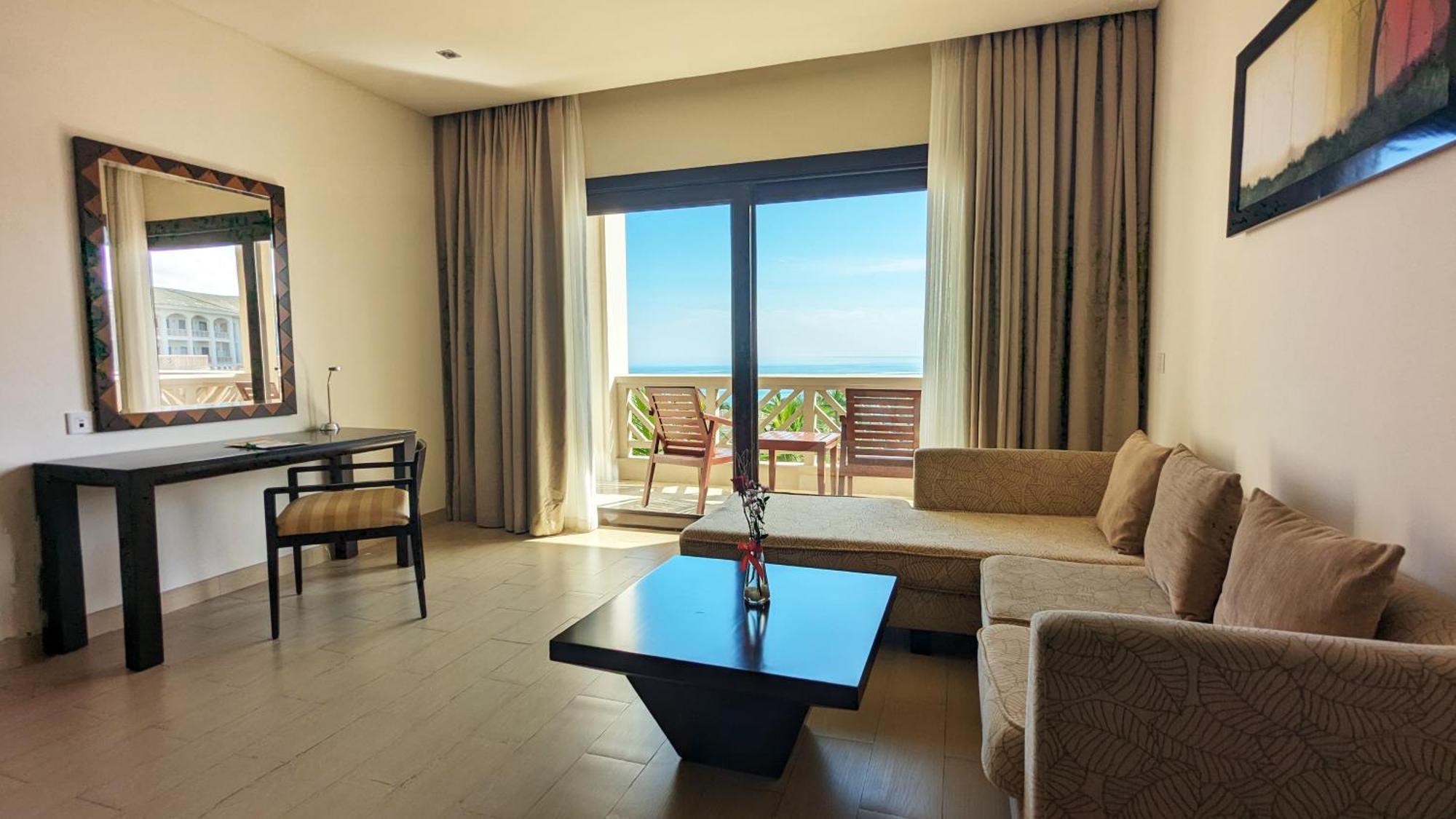 Olalani Resort & Condotel Da Nang Bagian luar foto