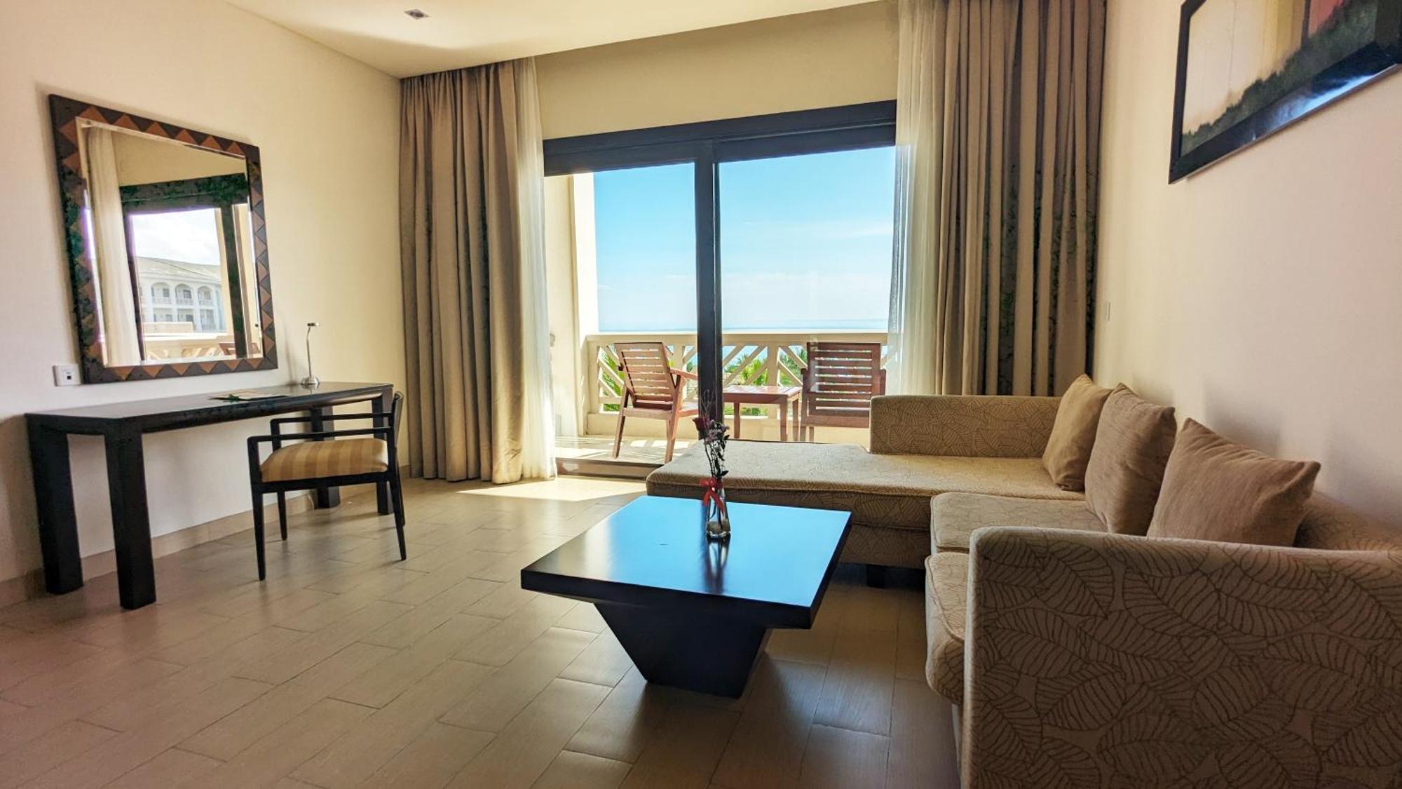Olalani Resort & Condotel Da Nang Bagian luar foto
