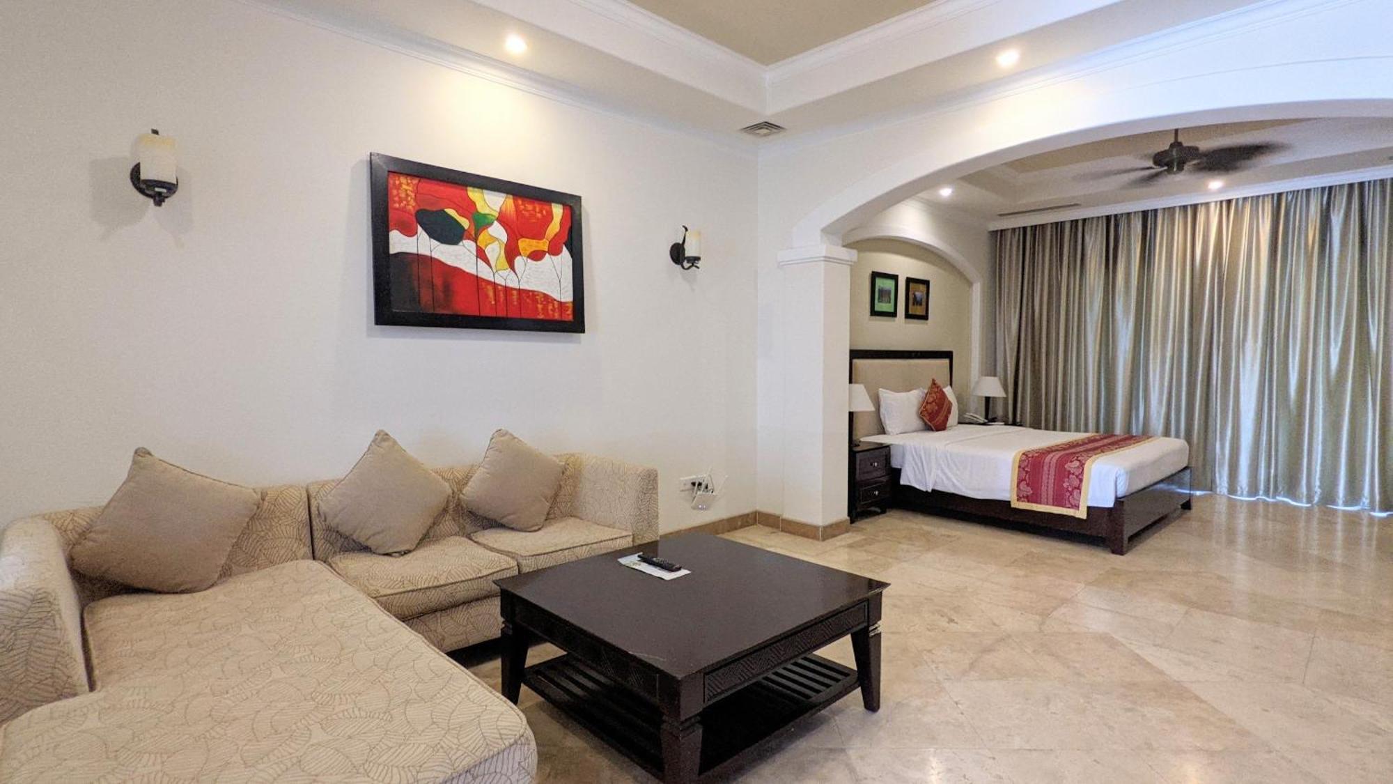 Olalani Resort & Condotel Da Nang Bagian luar foto