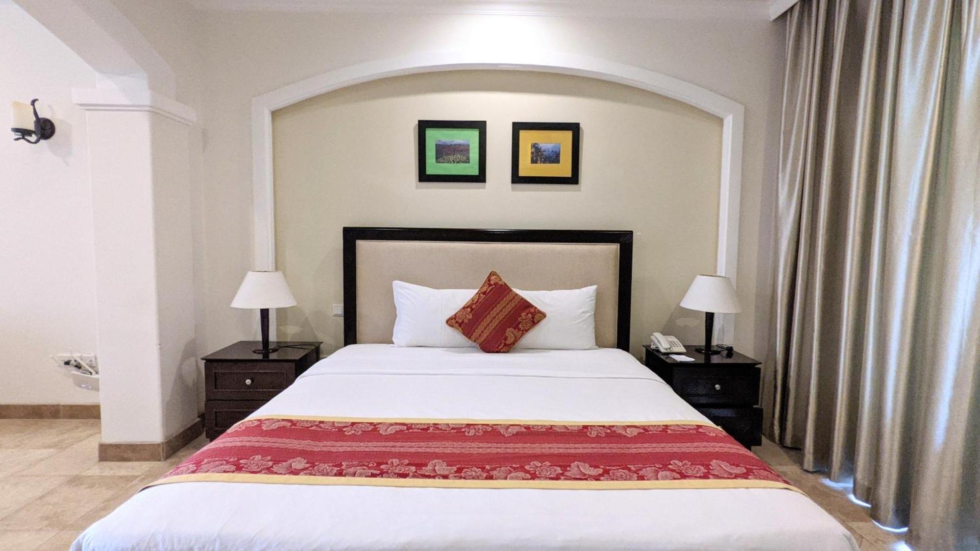 Olalani Resort & Condotel Da Nang Bagian luar foto